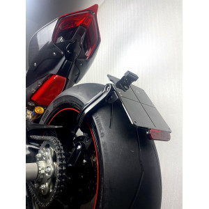Supporto Targa Basso in carbonio per Ducati Streetfighter V4