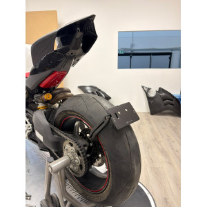 Supporto Targa Basso in carbonio per targa Americana e Giapponese Ducati Panigale V4